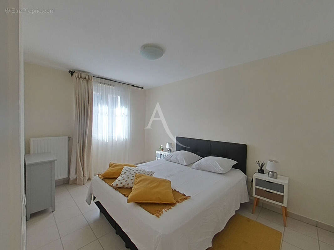 Appartement à SERRIS