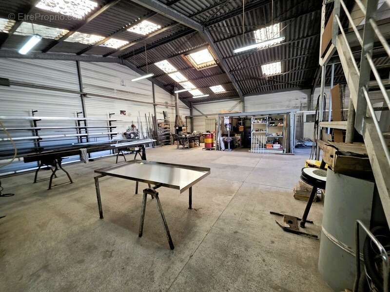 Commerce à LE GRAND-VILLAGE-PLAGE