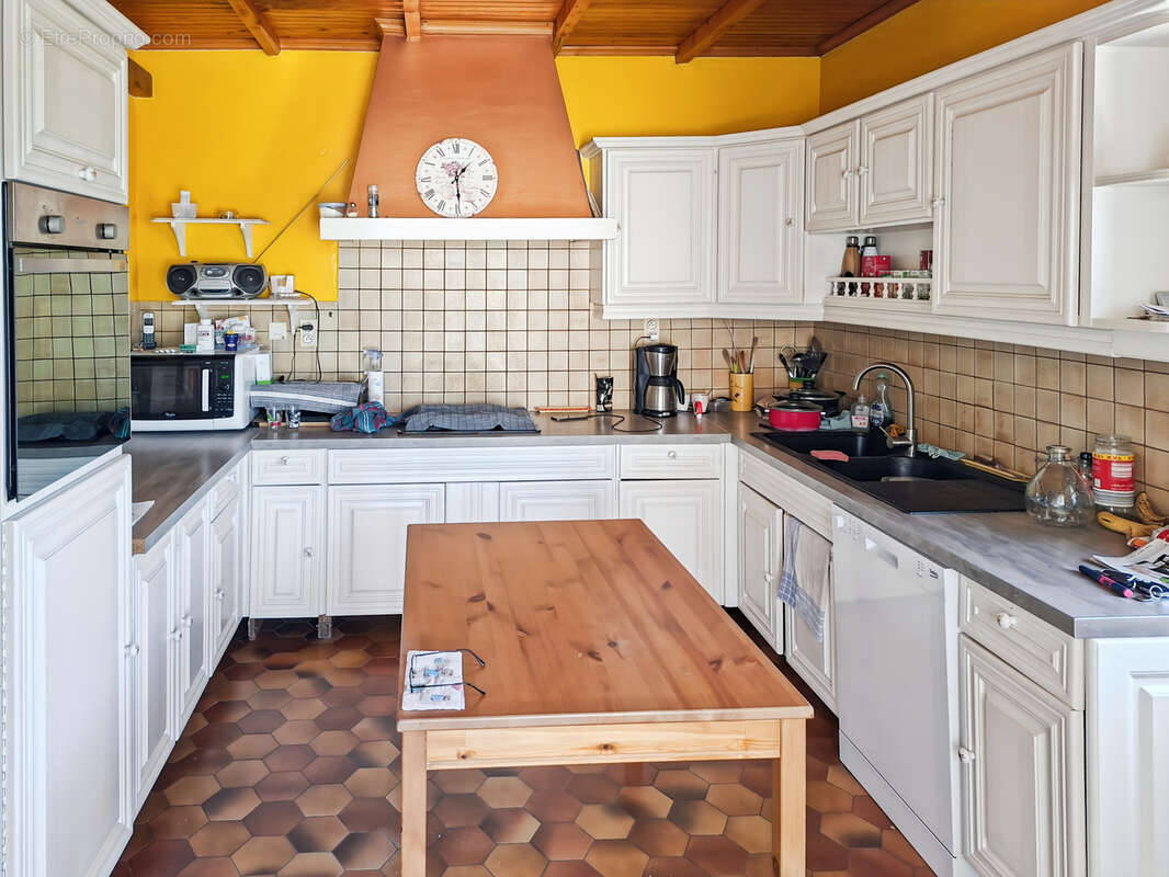 Maison à OLONZAC