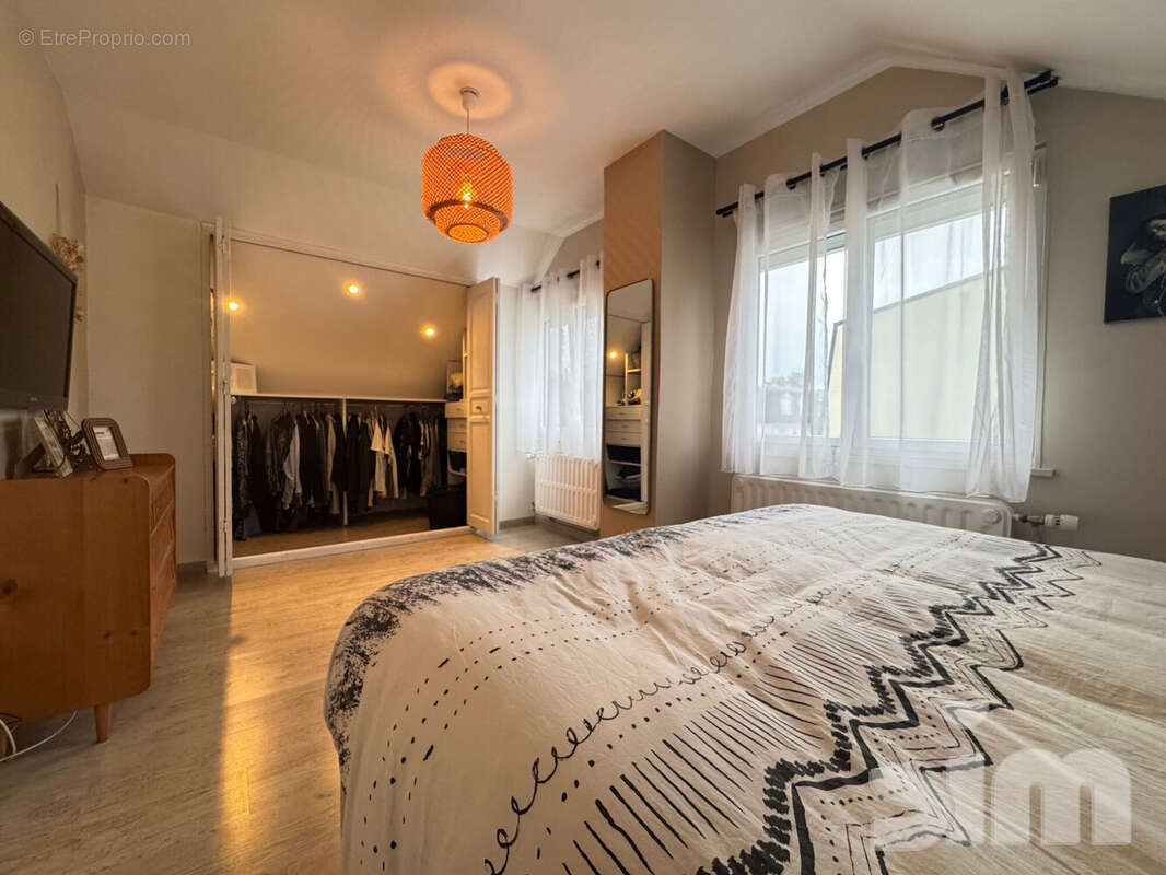 Maison à DAMMARTIN-EN-GOELE