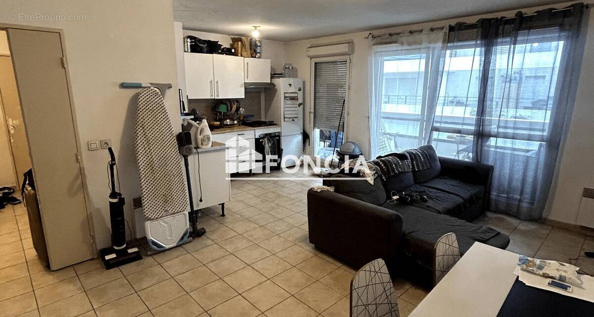 Appartement à MARSEILLE-15E