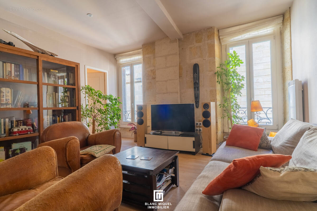 Appartement à BORDEAUX