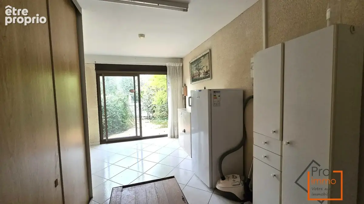 Villa plain-pied avec piscine - photo 11