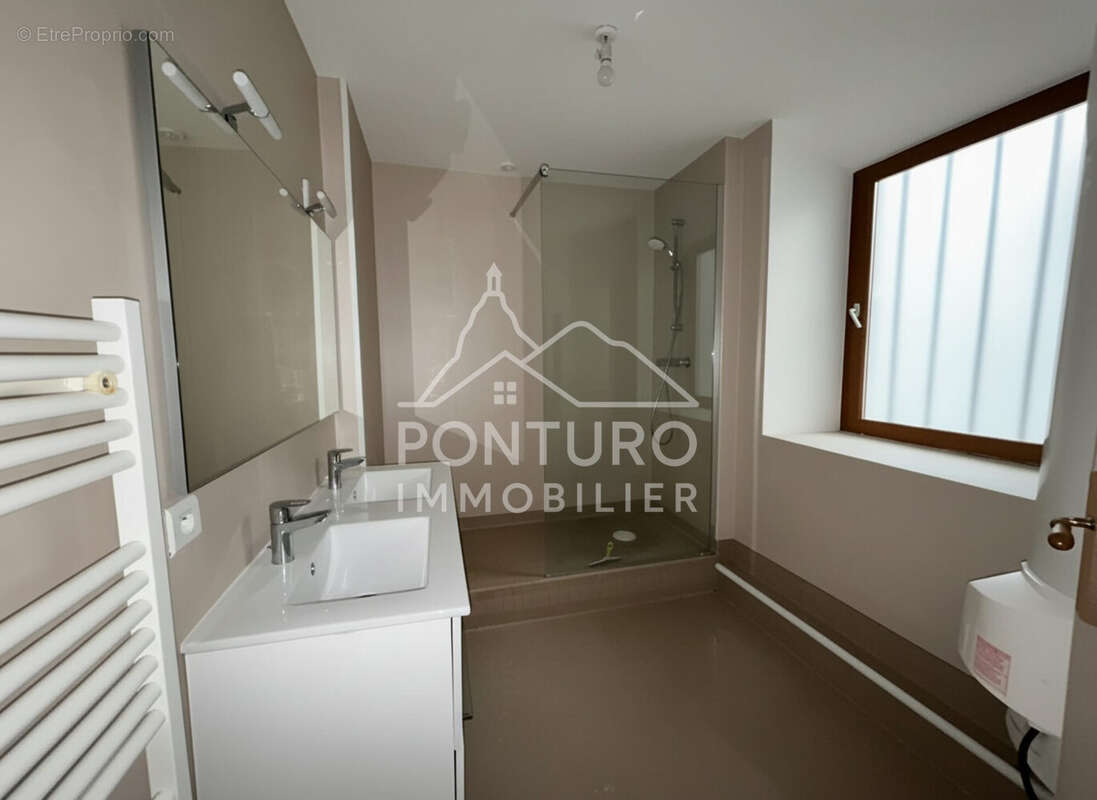 Appartement à LE PUY-EN-VELAY