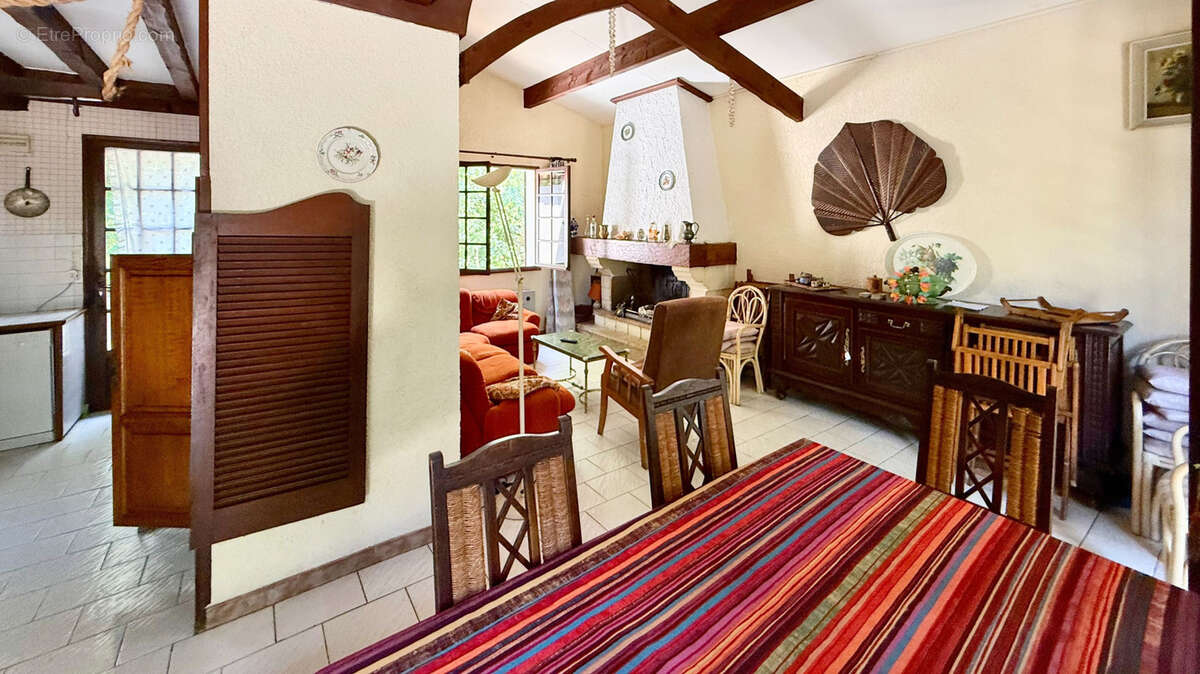 Maison à LE BOUSCAT