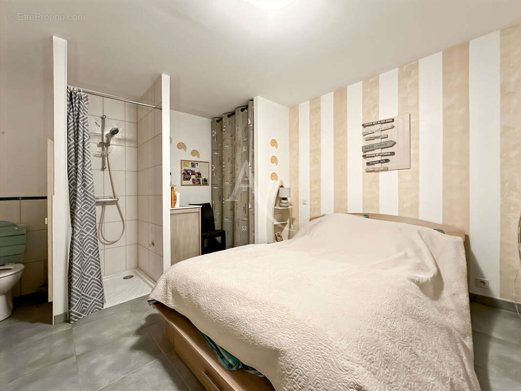 Maison à LE PERRIER