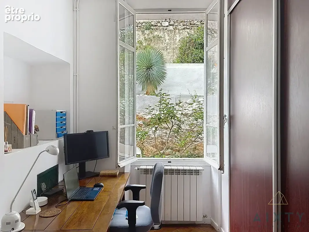 Appartement rez-de-jardin - 5 pièces 138m2 - Jardin de 570m2 Vauban - 13006 Marseille - photo 9
