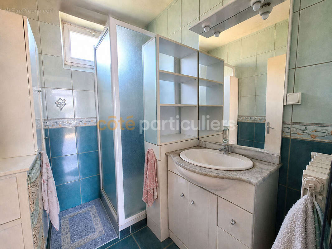 Maison en Pierres  à rénover - Fort potentiel La Colombe 4 pièce(s) 80 m2 - photo 6