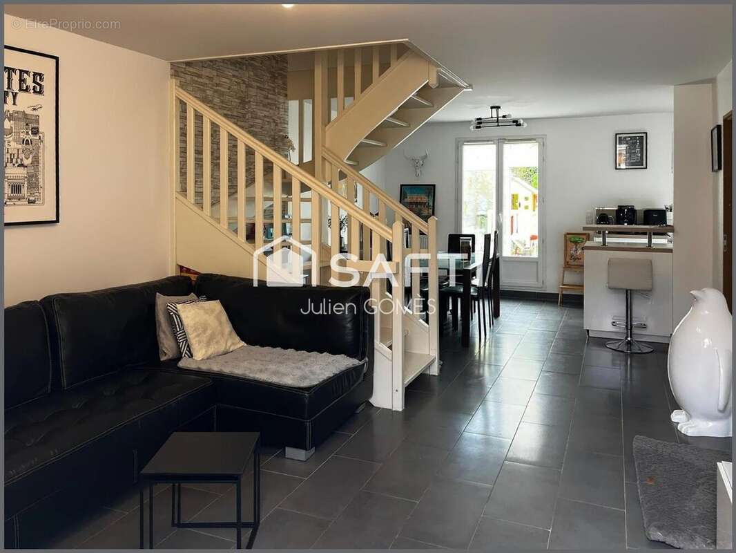 Photo 4 - Maison à CLAYE-SOUILLY