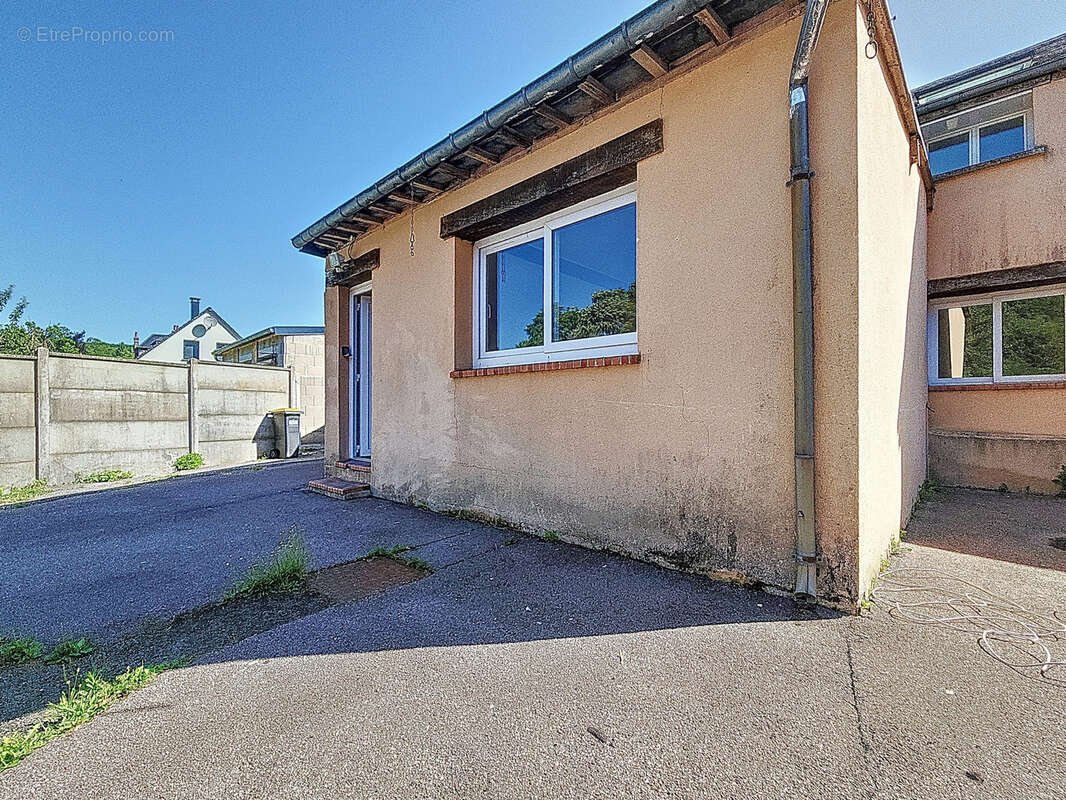 Appartement à RADEPONT