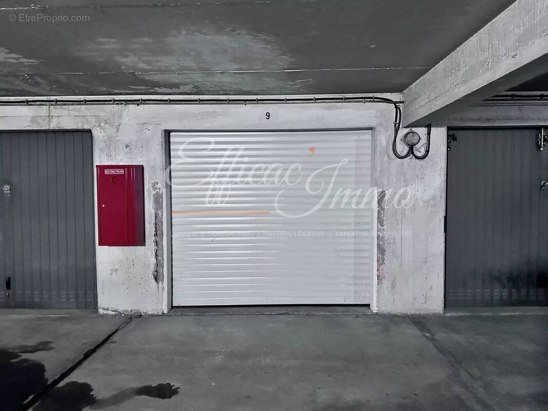 Parking à PERPIGNAN