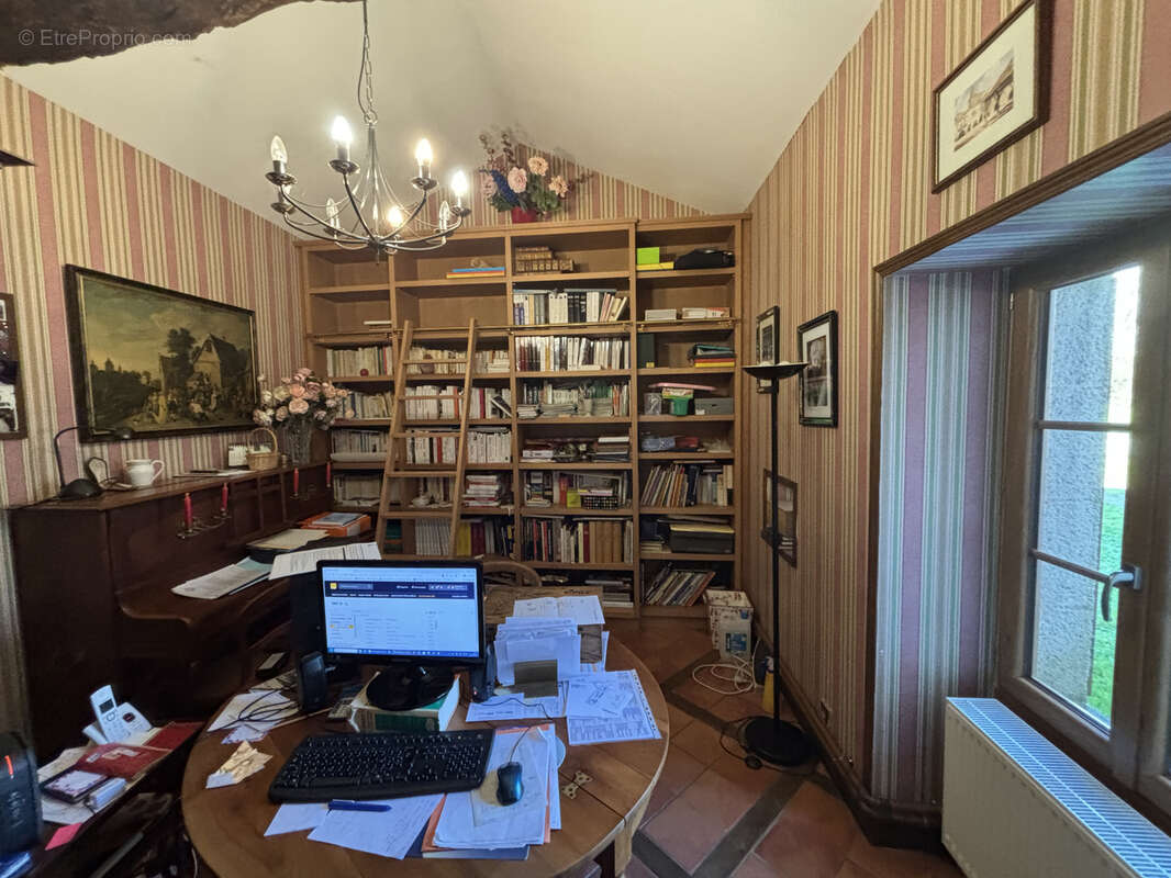 Maison à SAINTE-FLORENCE