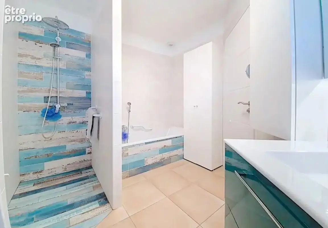 Maison à vendre 5 pièces LA ROQUETTE SUR SIAGNE (06) - photo 8