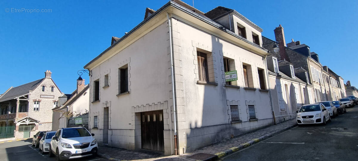 Maison à CHATEAUDUN
