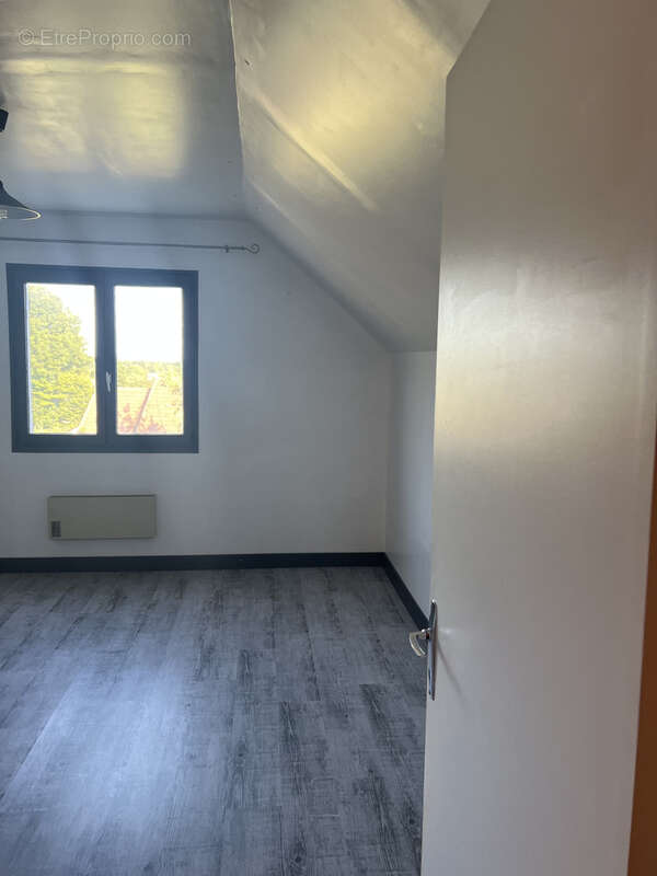 Maison à COULANGES-LES-NEVERS