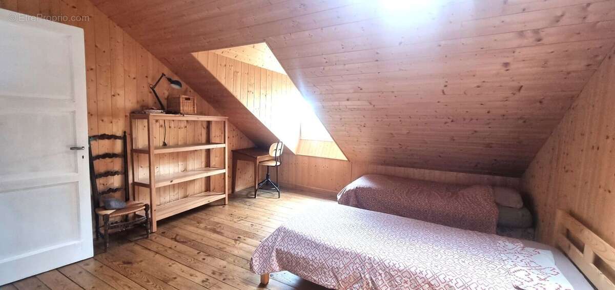 Maison de ville avec jardin et 7 chambres à Guingamp. AGREEMENT PMI pour famille d'accueil - photo 13