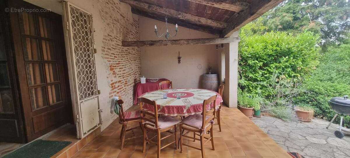Maison 170 m² à Cahors  - photo 5