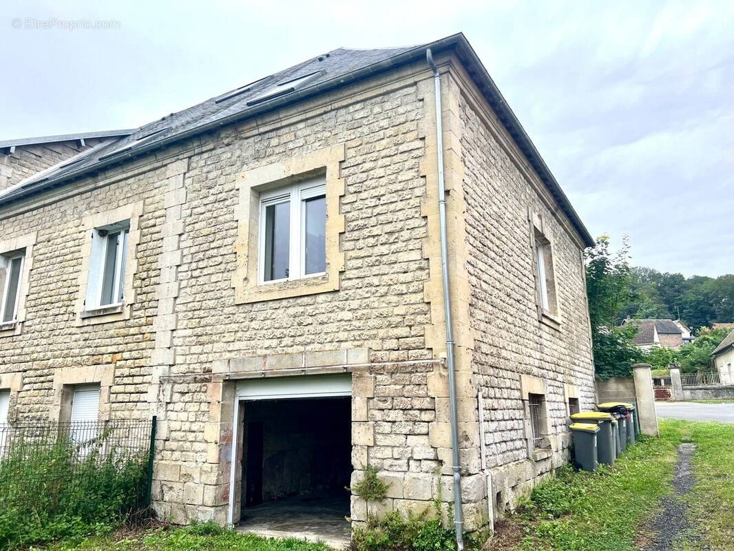 Maison à LEUILLY-SOUS-COUCY