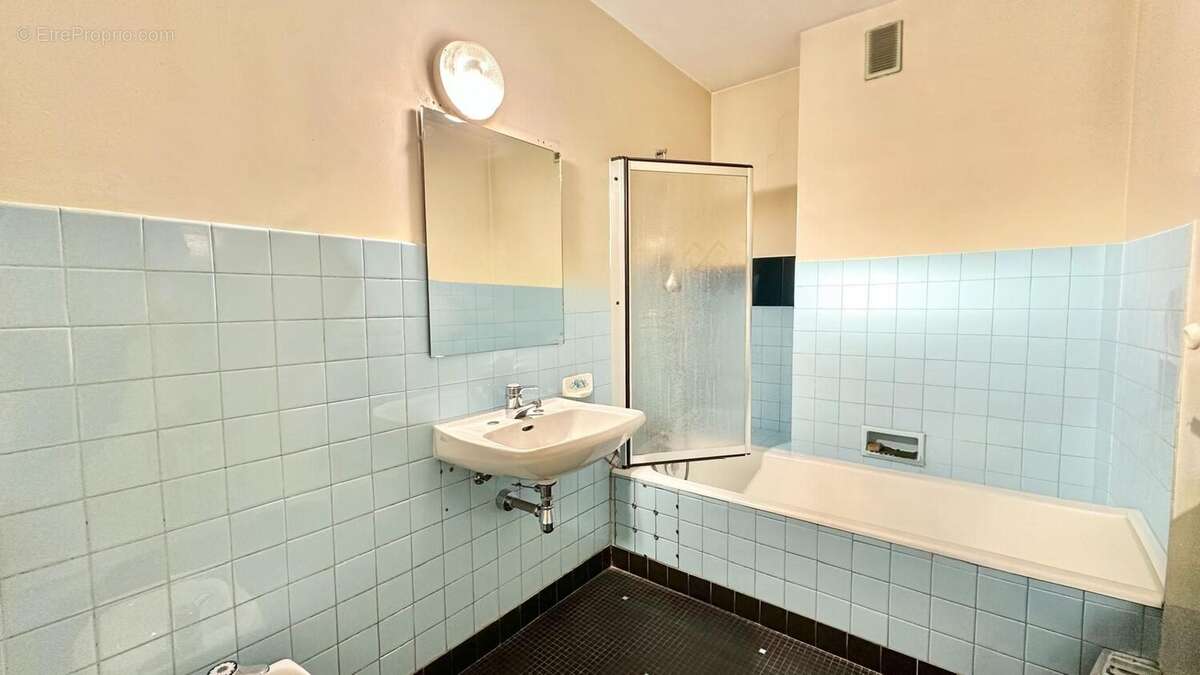 Appartement 103 m² à Annecy  - photo 7