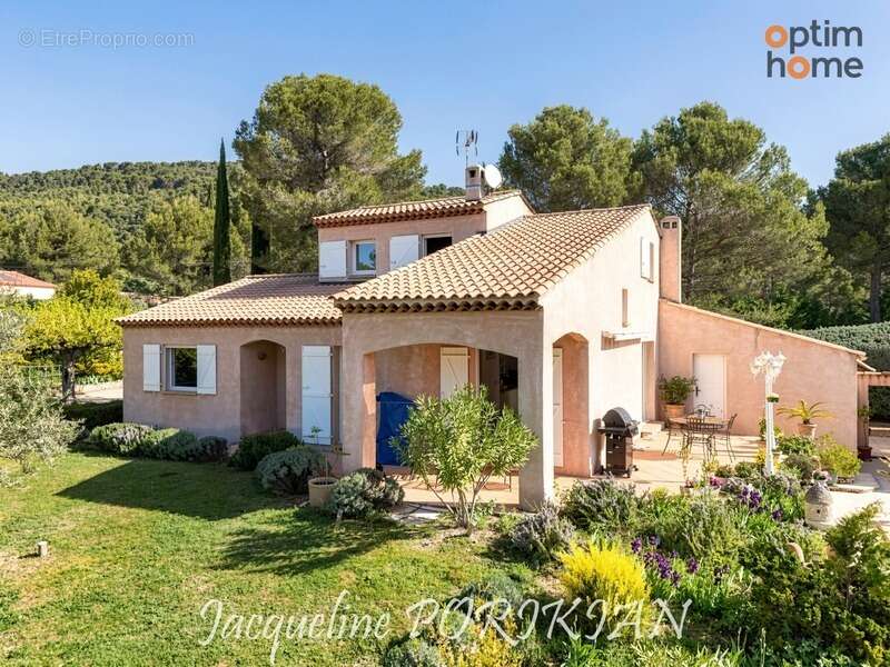 Maison à LA MOTTE-D'AIGUES