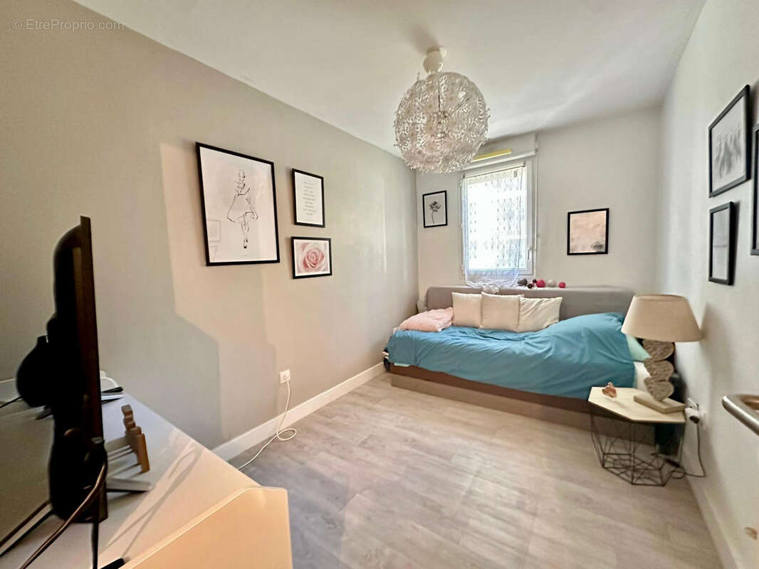 Appartement à MARSEILLE-9E