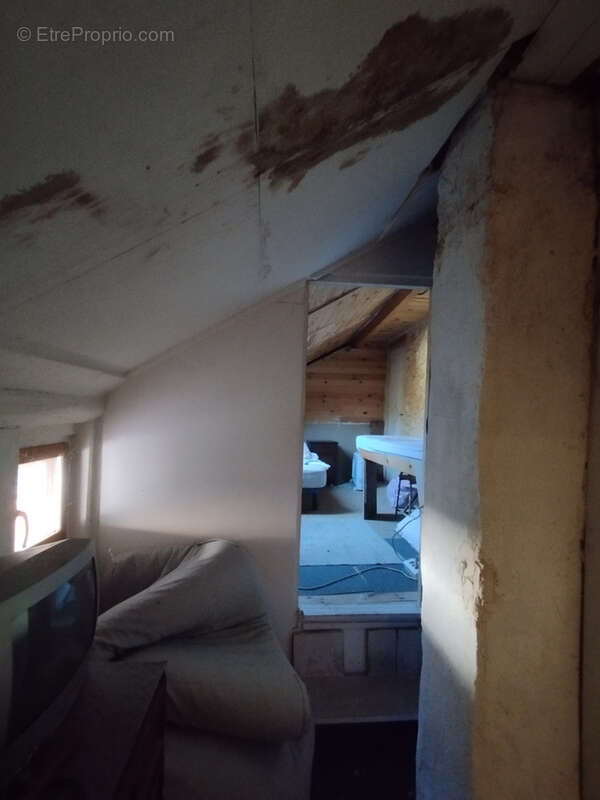 Maison à VAL-ET-CHATILLON