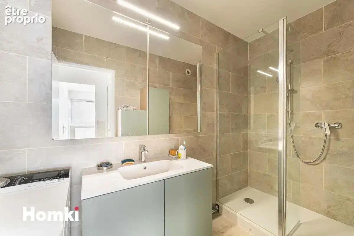 Appartement T3 de 72 m² à Marseille 13004, Boulevard de la Fédération - photo 7