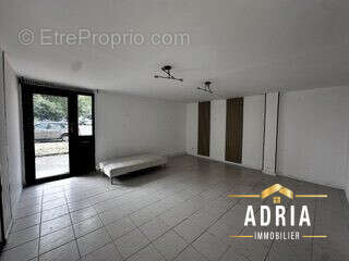 Commerce 85 m² à Uckange  - photo 2