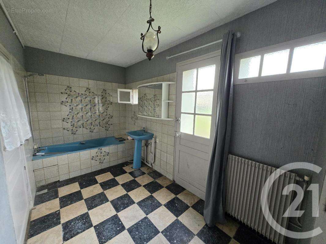 Maison à SACY-LE-GRAND