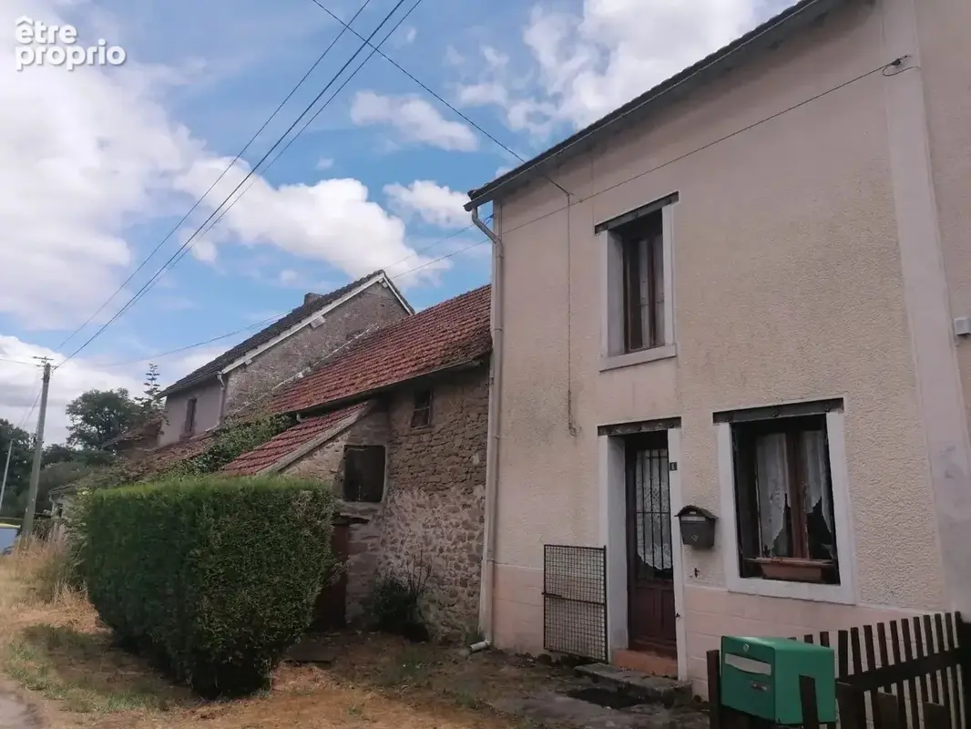 Maison 53 m² à Saint-Maurice-La-Souterraine  - photo 2