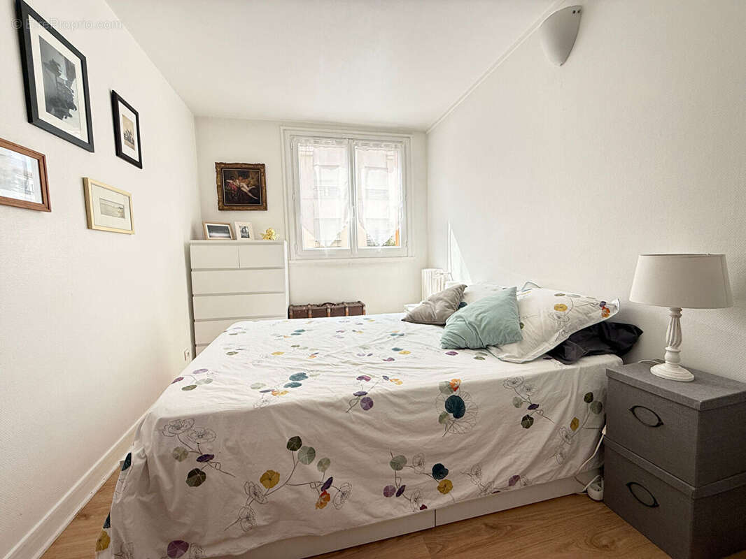 Appartement à ASNIERES-SUR-SEINE