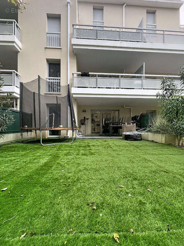 Appartement à ROUSSET