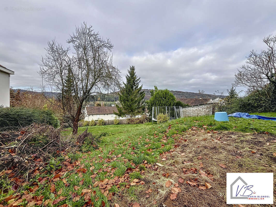 Maison à LILLEBONNE