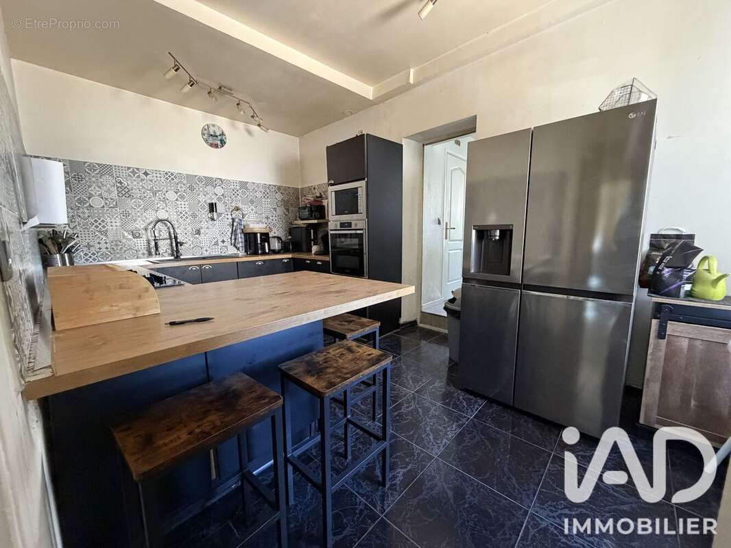 Maison 117 m² à Le Peage-De-Roussillon  - photo 4