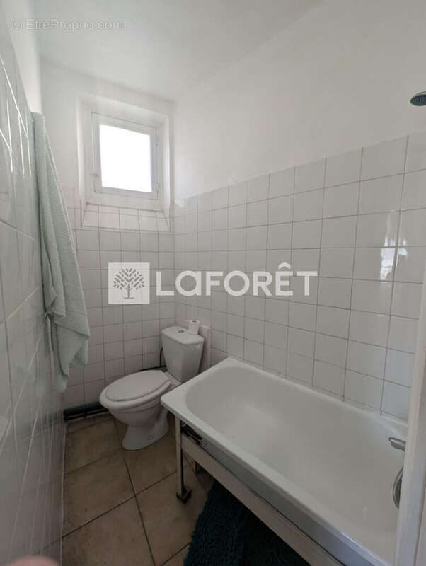 Appartement à PARIS-20E