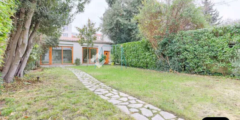 Maison à MAISONS-ALFORT