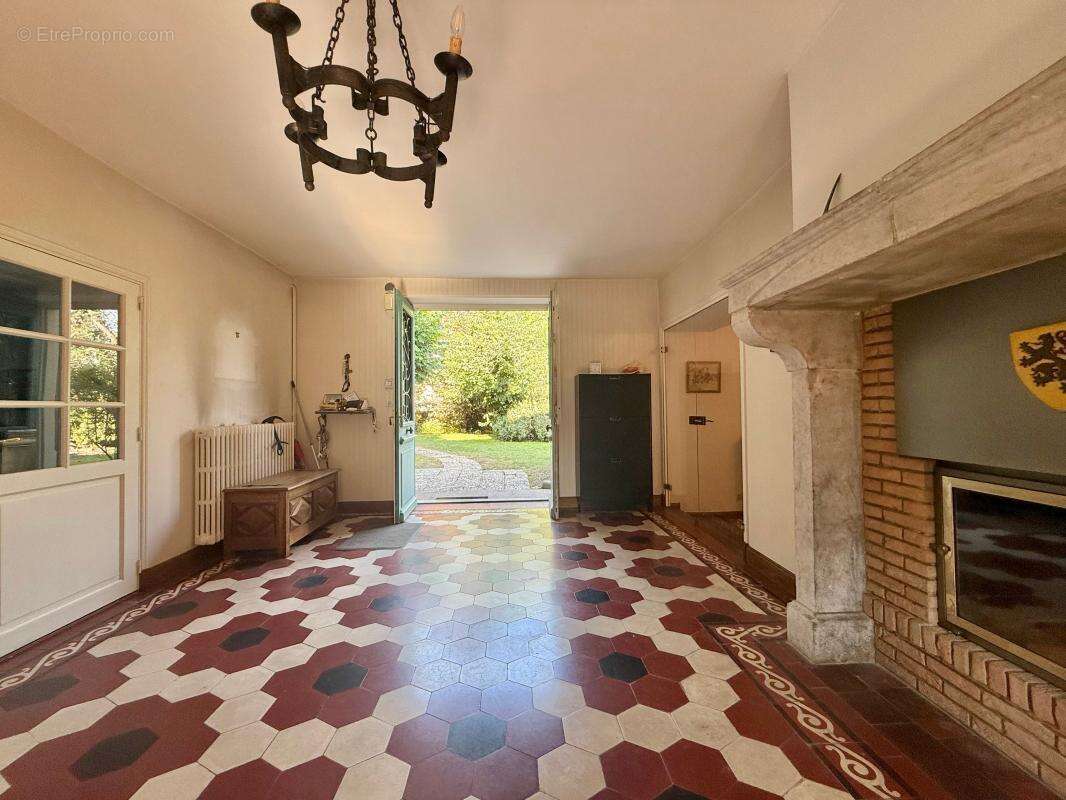 Maison à PONTAILLER-SUR-SAONE