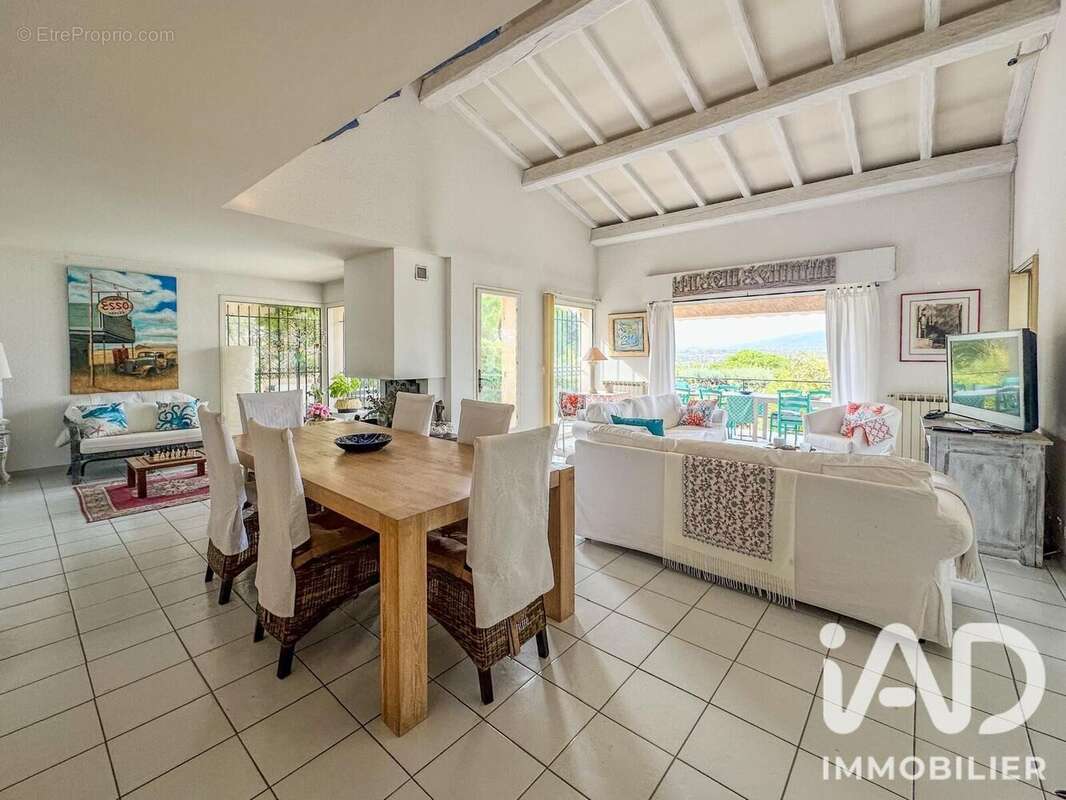 Maison 163 m² à Frejus  - photo 3