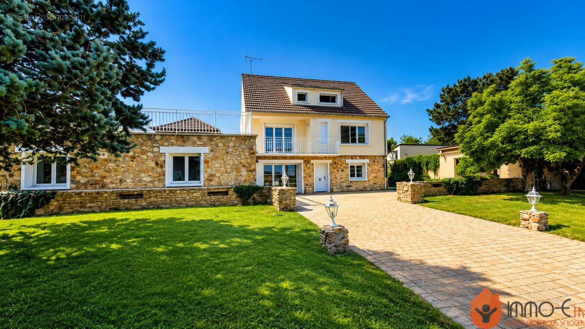 Maison à MEAUX