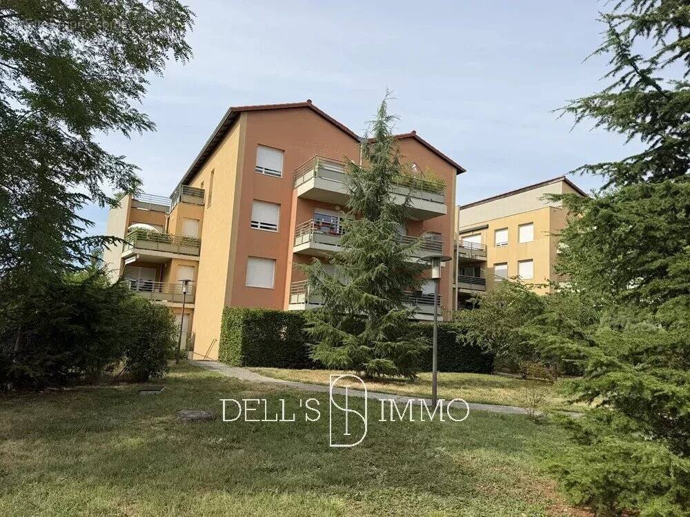 Appartement à LIMAS