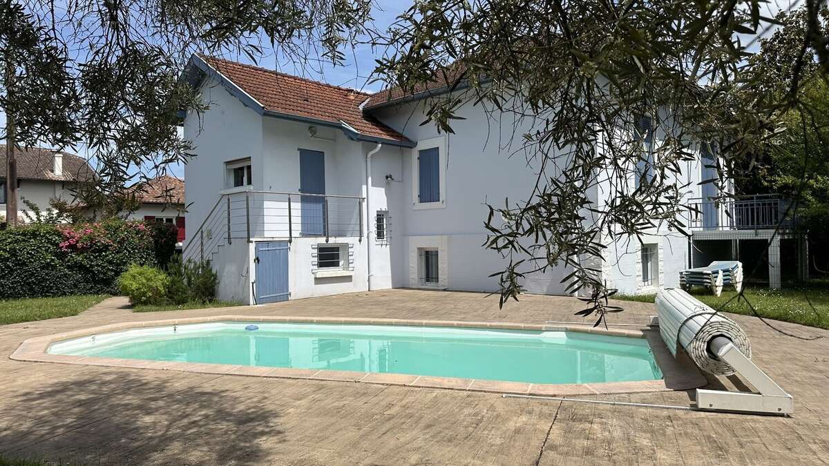 Maison de caractère dax quartier st vincent de 7 pièces de 190 m2 - photo 23