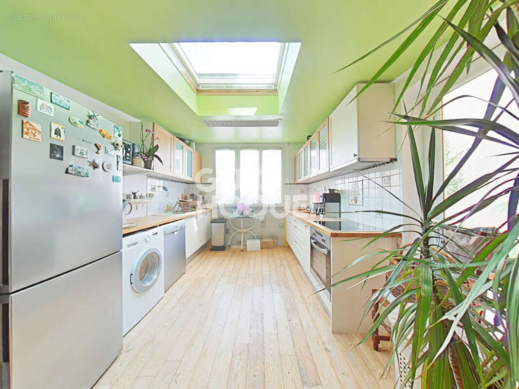 Maison à FONTENAY-SOUS-BOIS