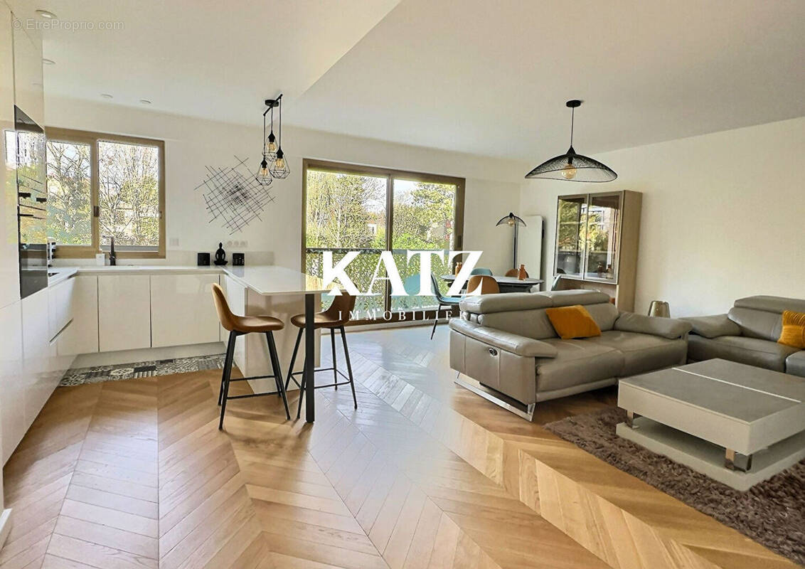 Appartement à GARCHES