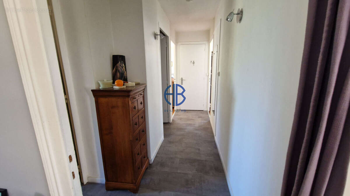 Maison Venissieux - secteur Le Charréard - photo 5