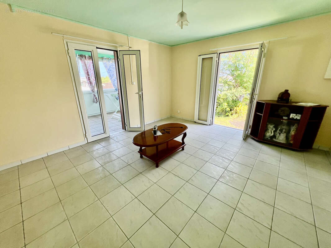 Maison à SAINT-JOSEPH