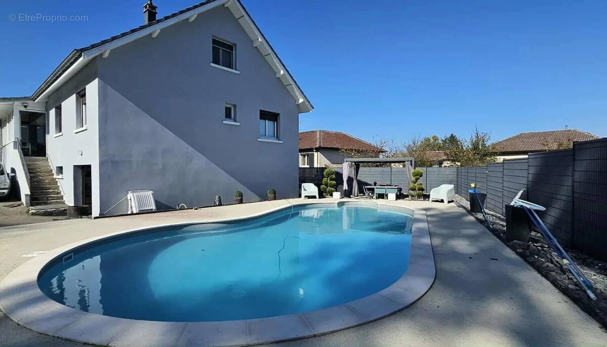 Maison à DELLE