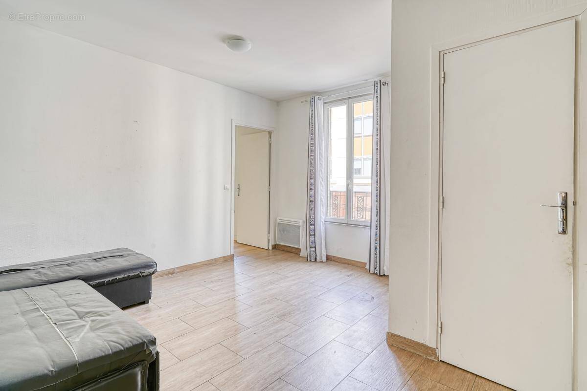 Appartement à SAINT-OUEN