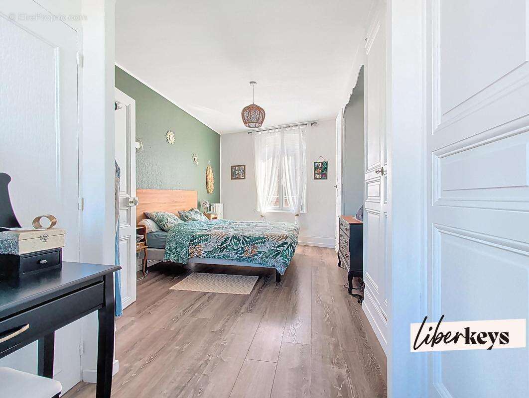 Maison de ville clé en main, 4 chambres, jardin et garage en centre de CONCHES EN OUCHE - photo 8