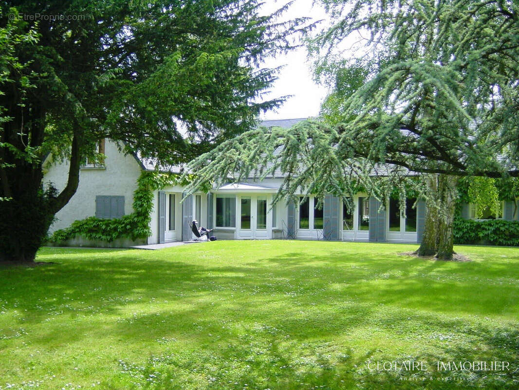 Maison 340 m² à Arvillers  - photo 5