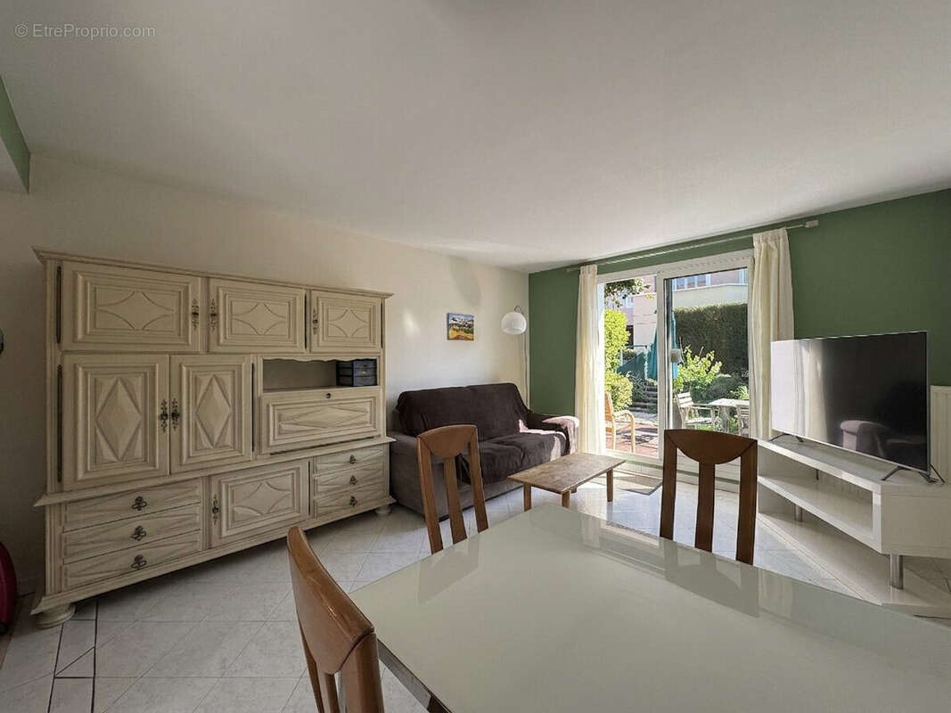 Appartement à QUINTAL